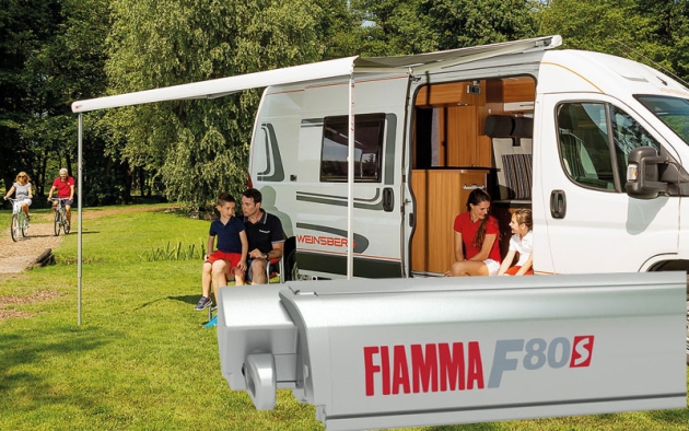 Fiamma F80S Titanium Box Takmontering