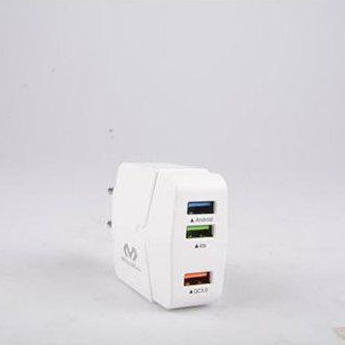 Vägguttag med 3 usb