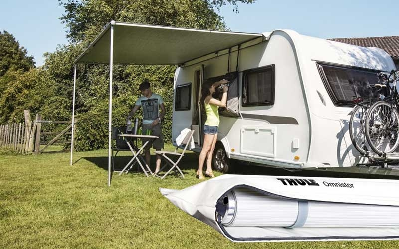 Thule Omnistor 1200 i gruppen Förtält & Markiser / Markiser / Husvagnsmarkiser / Påsmarkiser hos Campingvaruhuset i Norden AB (65907)