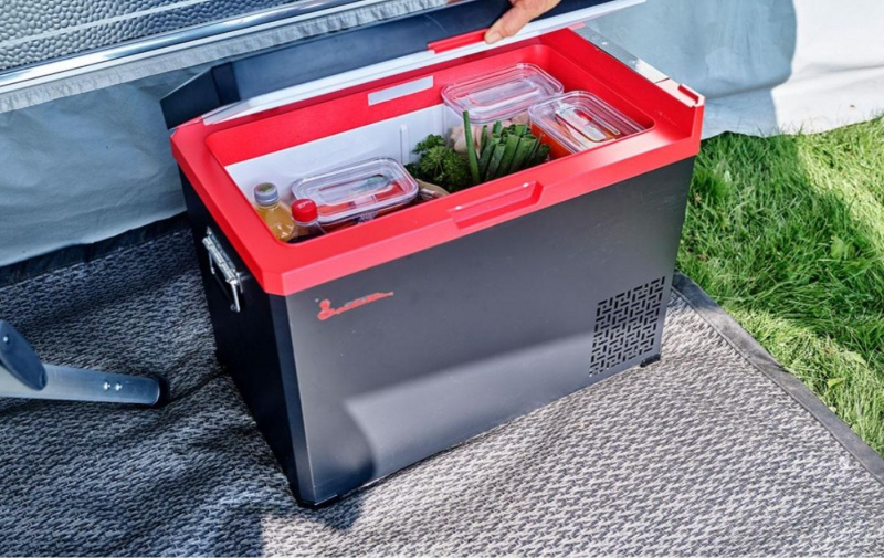 Isabella Kompressorkylbox Coolerbox 40L i gruppen Husvagn & Husbil / Värme, Kyla & Ventilation / Kylskåp & Kylboxar / Kylboxar hos Campingvaruhuset i Norden AB (82803)