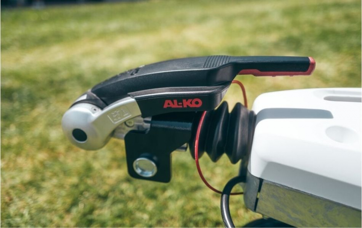 AL-KO AKS 3004 Säkerhetsdrag i gruppen Husvagn & Husbil / Chassi / Movers/Kopplingshjälp / Kulkopplingar hos Campingvaruhuset i Norden AB (64157)