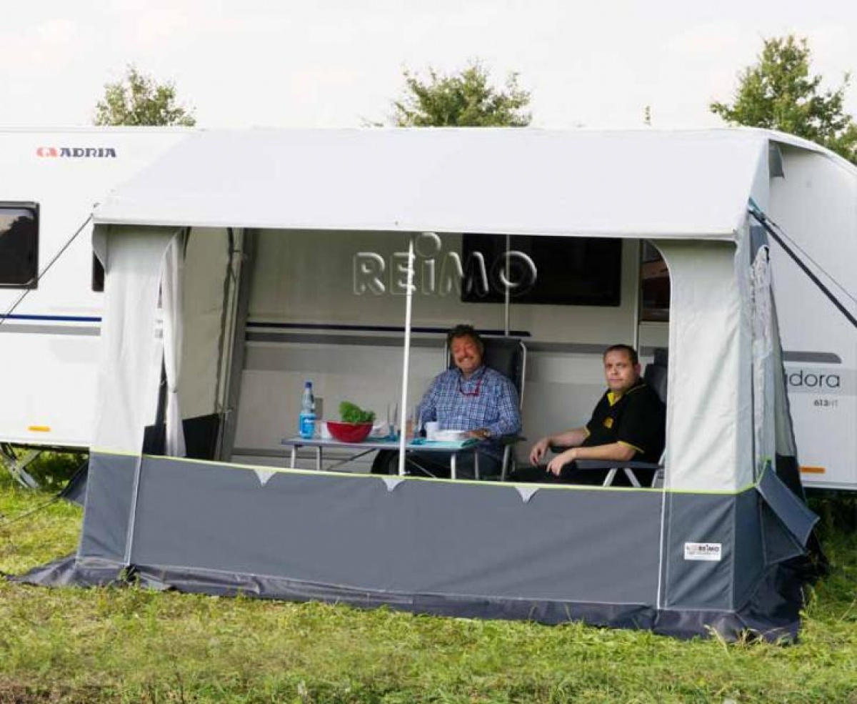 Reimo Casa Royal II 320 Universaltält i gruppen Förtält & Markiser / Förtält Husvagn / Universaltält hos Campingvaruhuset i Norden AB (64171)