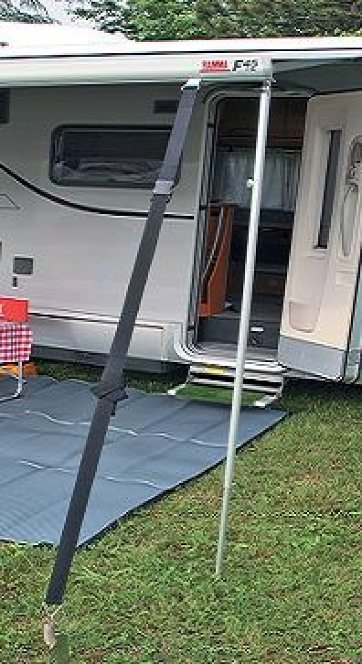 Tie Down S, Stormbandsats för front i gruppen Förtält & Markiser / Markiser / Husbilsmarkiser / Fiamma Boxmarkiser / Tillbehör hos Campingvaruhuset i Norden AB (64472)