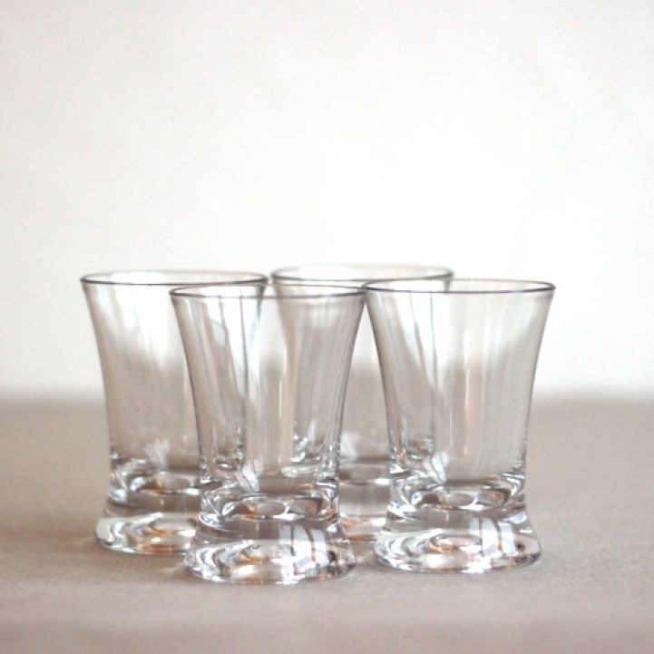Semona Shot/Nubbeglas 4-pack ofärgade i gruppen Hushåll & Kök / Glas & Muggar / Nubbe-Shotglas hos Campingvaruhuset i Norden AB (65531)