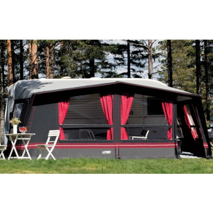 Svenska-Tält Diplomat 250 i gruppen Förtält & Markiser / Förtält Husvagn / A-måttstält / Djup 2,5m hos Campingvaruhuset i Norden AB (66509)