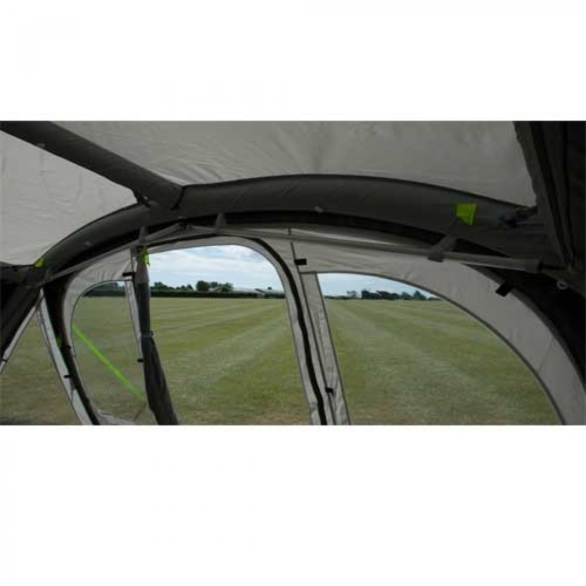Kampa Fiesta Air Pro i gruppen Förtält & Markiser / Förtält Husvagn / Lufttält Husvagn / Dometic Lufttält Husvagn hos Campingvaruhuset i Norden AB (66913)