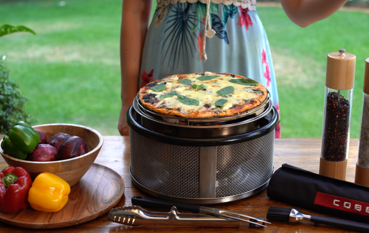 Cobb Pizzasten i gruppen Hushåll & Kök / Grillar / Grilltillbehör hos Campingvaruhuset i Norden AB (67912)