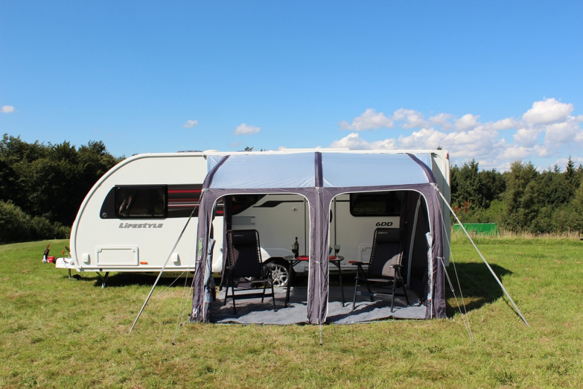 E-Sport Air 325 Outdoor Revolution i gruppen Förtält & Markiser / Förtält Husbil / Lufttält Husbil hos Campingvaruhuset i Norden AB (67977)