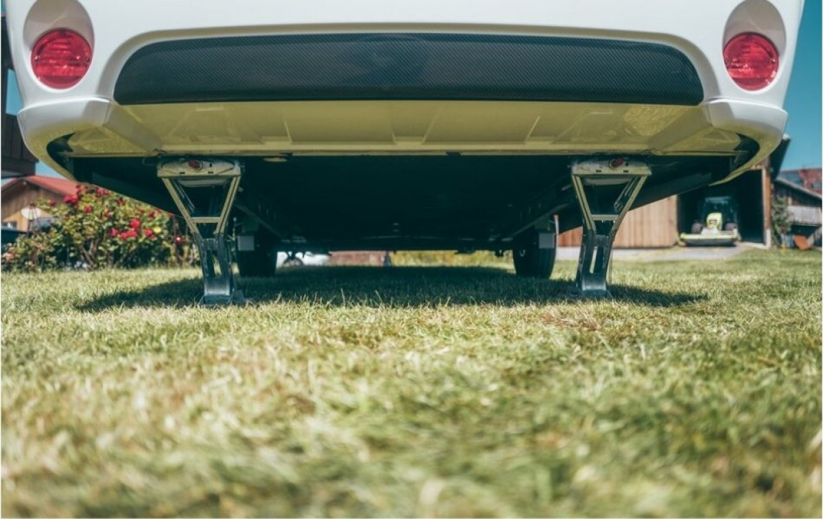 AL-KO UP4 Elektriska Stödben - Husvagn i gruppen Husvagn & Husbil / Chassi / Stödben hos Campingvaruhuset i Norden AB (68775)