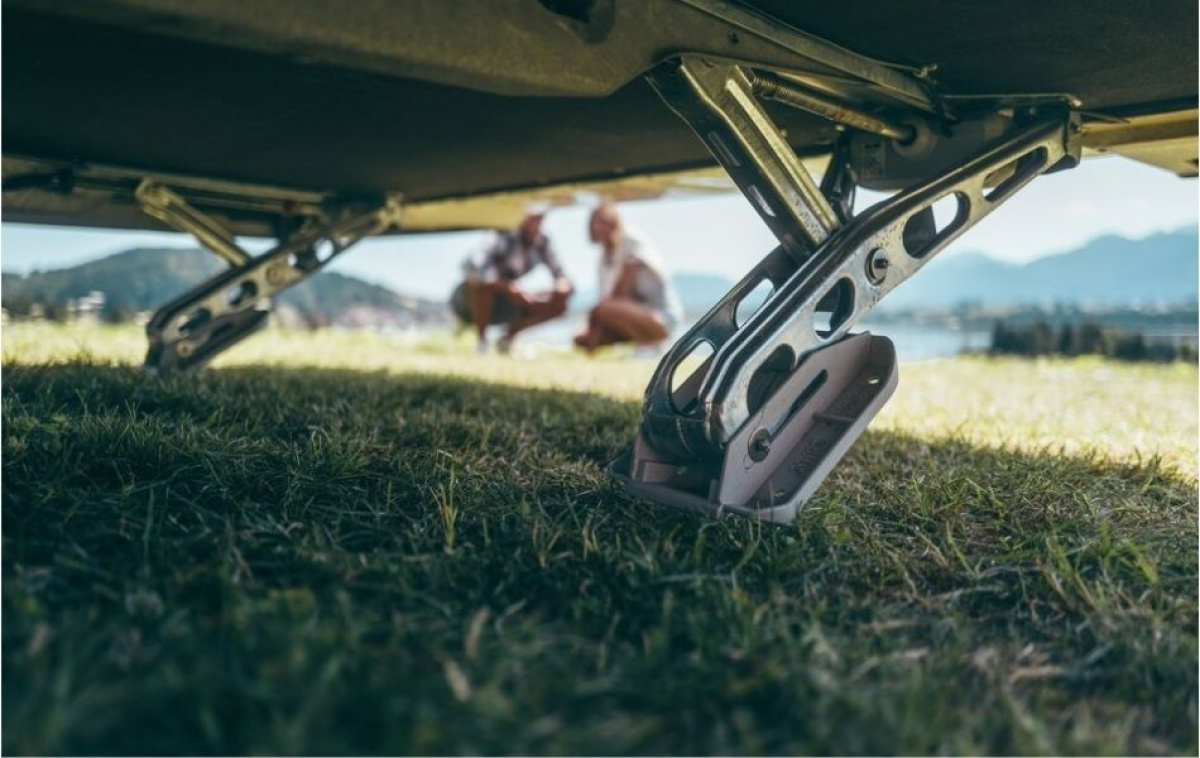 AL-KO UP4 Elektriska Stödben - Husvagn i gruppen Husvagn & Husbil / Chassi / Stödben hos Campingvaruhuset i Norden AB (68775)