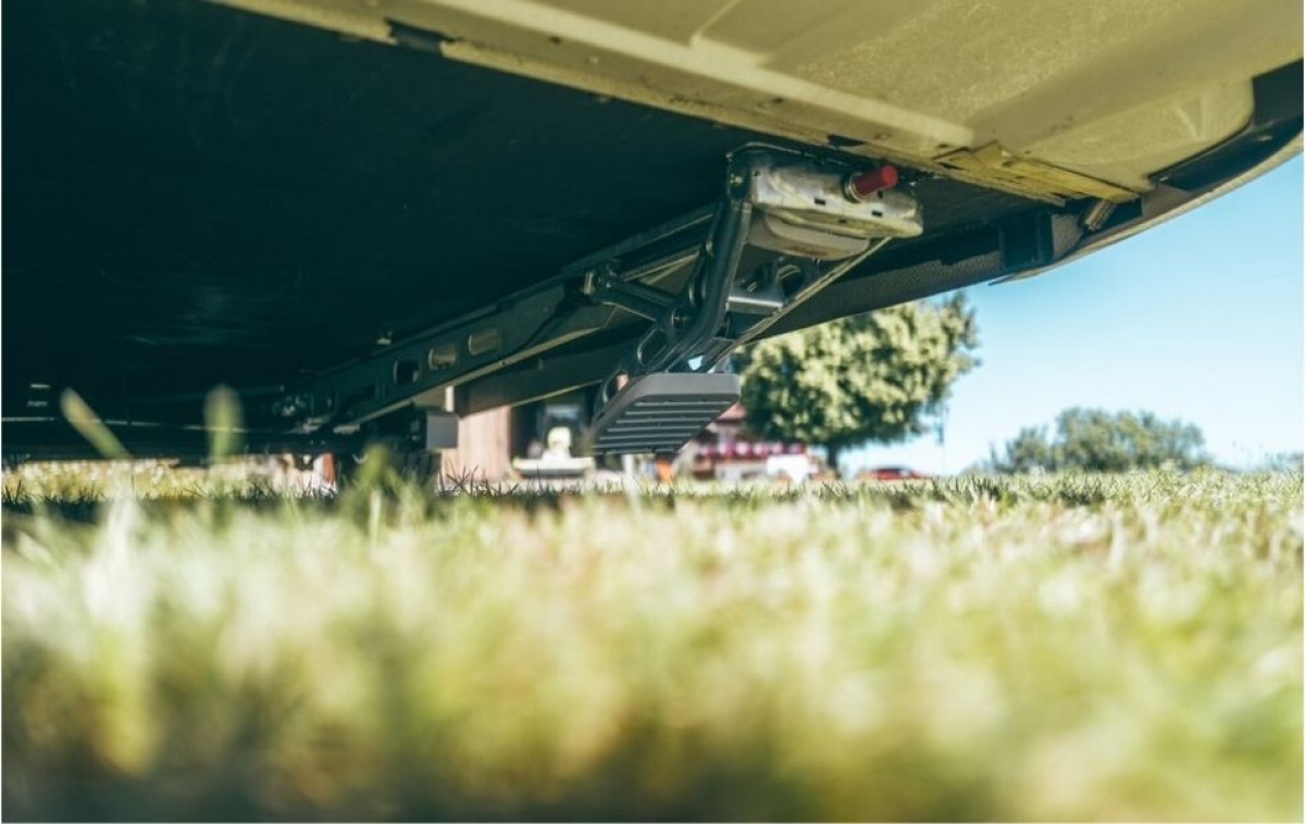 AL-KO UP4 Elektriska Stödben - Husvagn i gruppen Husvagn & Husbil / Chassi / Stödben hos Campingvaruhuset i Norden AB (68775)