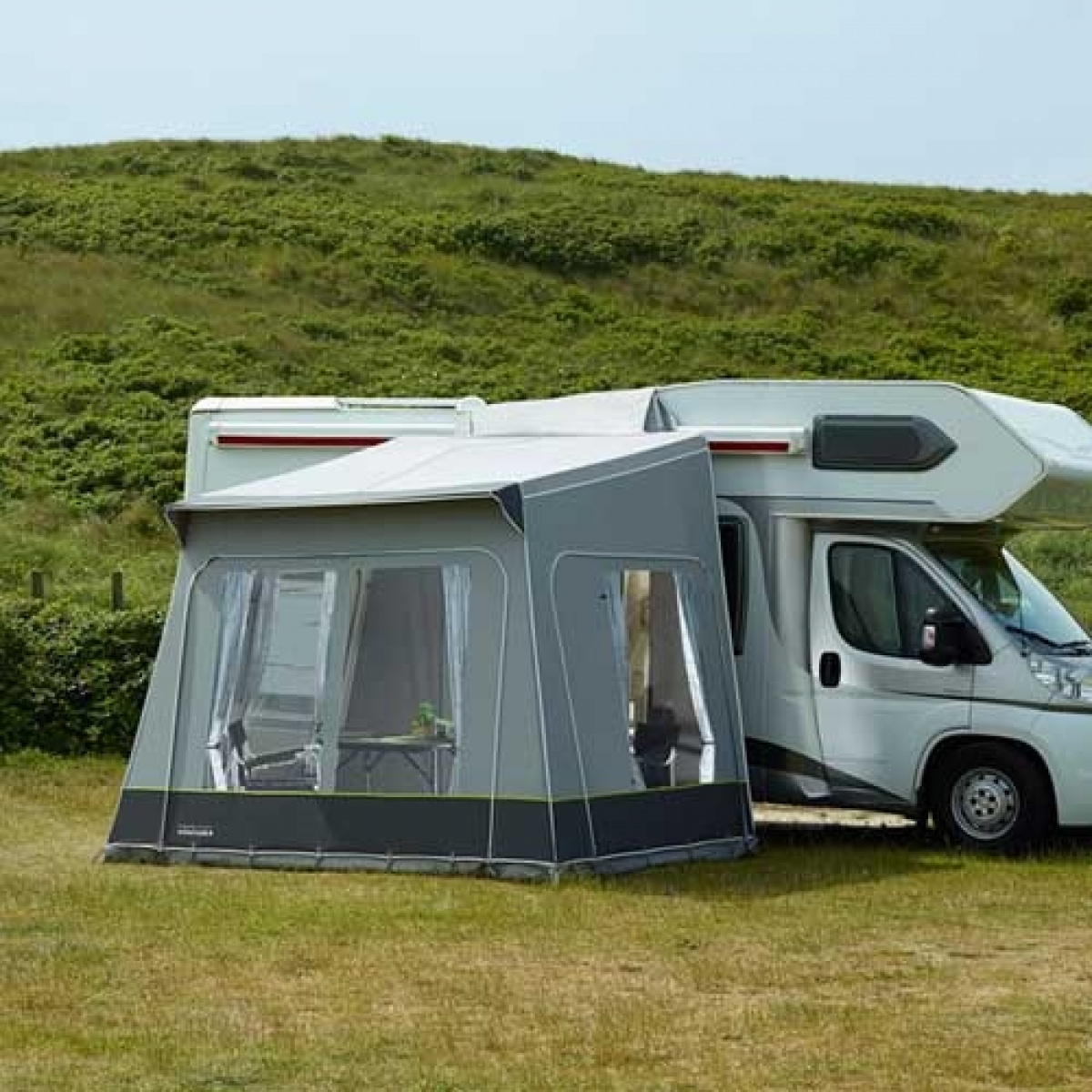 Ventura Freestander Cumulus Low/High i gruppen Husvagn & Husbil / Van & Plåtisar / Förtält / Stativtält hos Campingvaruhuset i Norden AB (69268)