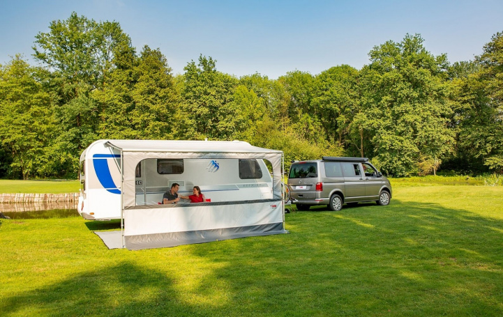 Fiamma Blocker Pro i gruppen Förtält & Markiser / Markiser / Husvagnsmarkiser / Front & Gavlar Husvagnsmarkiser / Sidor & Fronter Caravanstore XL hos Campingvaruhuset i Norden AB (69952)