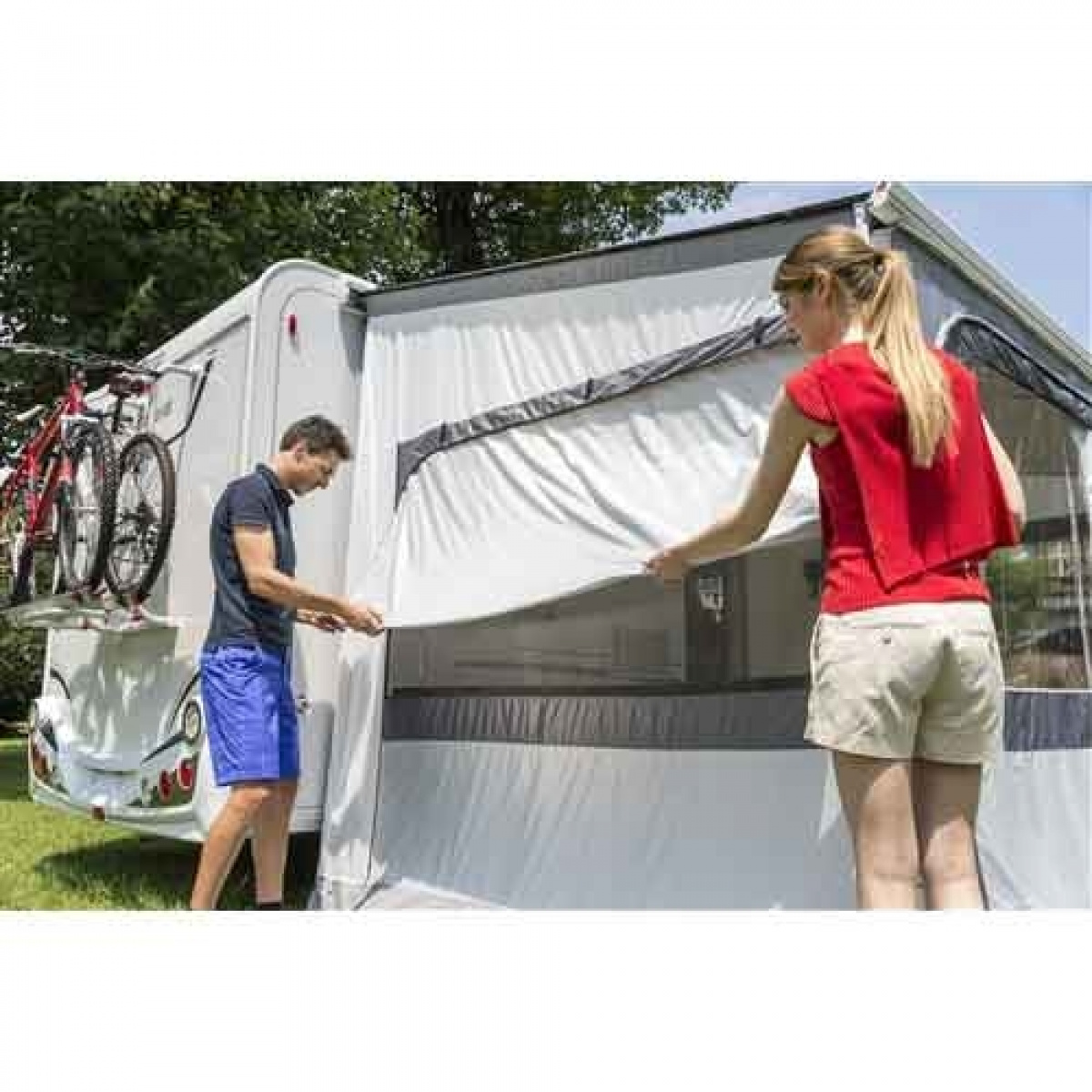 Privacy Room Ultra Light (3,5 M x H: 2,30-2,80 M) - Beg i gruppen Förtält & Markiser / Markiser / Husbilsmarkiser / Fiamma Boxmarkiser / Gavlar / Fronter hos Campingvaruhuset i Norden AB (73071)