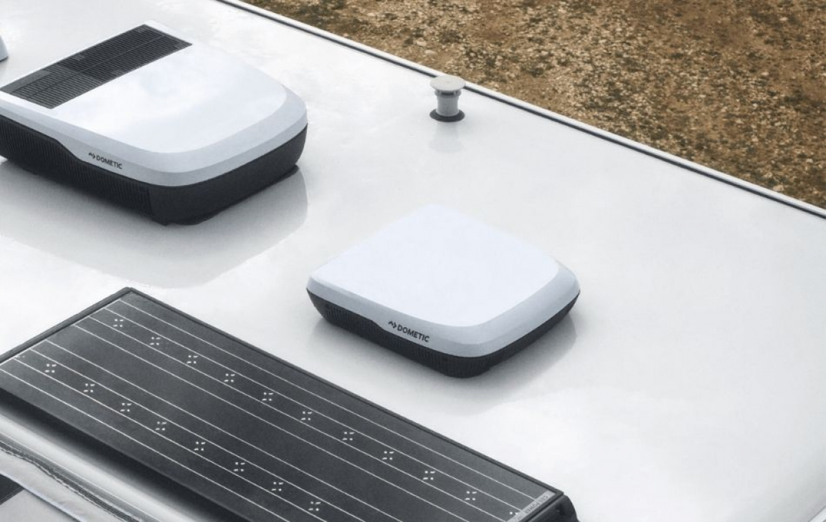 Dometic FanTastic Breathe ACC3100 i gruppen Husvagn & Husbil / Värme, Kyla & Ventilation / AC / Takmonterad Luftkonditionering hos Campingvaruhuset i Norden AB (77722)