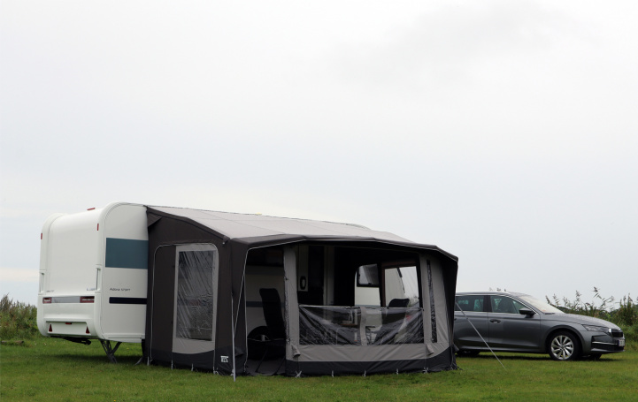 Telta Lufttält Scenic 390 i gruppen Förtält & Markiser hos Campingvaruhuset i Norden AB (80271)