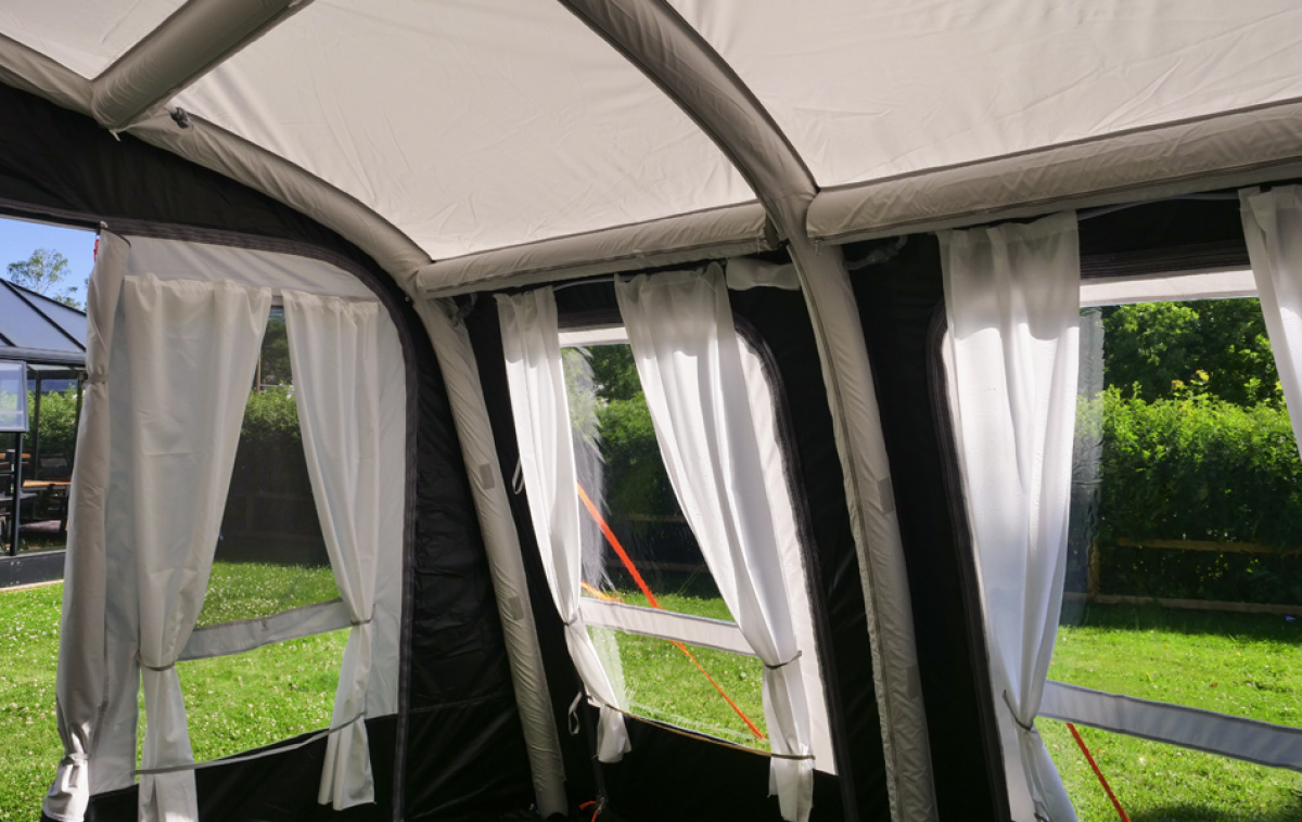 Campella Air Plus 300 i gruppen Förtält & Markiser hos Campingvaruhuset i Norden AB (80340)