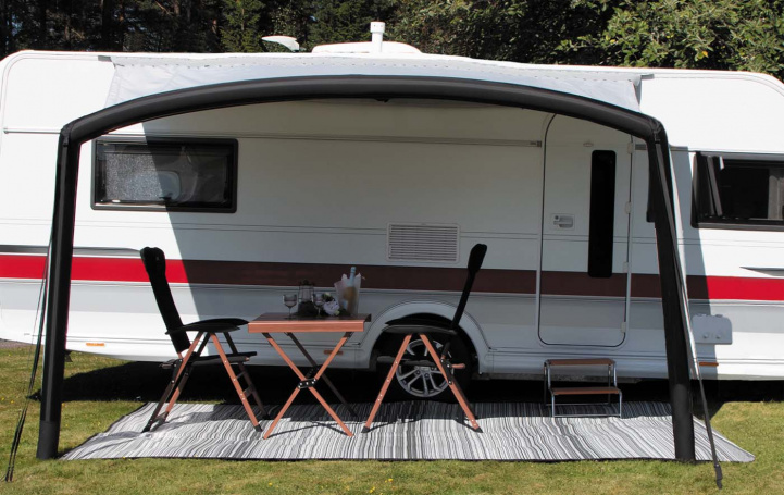 GoCamp Påsmarkis Luft 4m i gruppen Förtält & Markiser / Markiser / Husvagnsmarkiser / Luftmarkis hos Campingvaruhuset i Norden AB (80845)