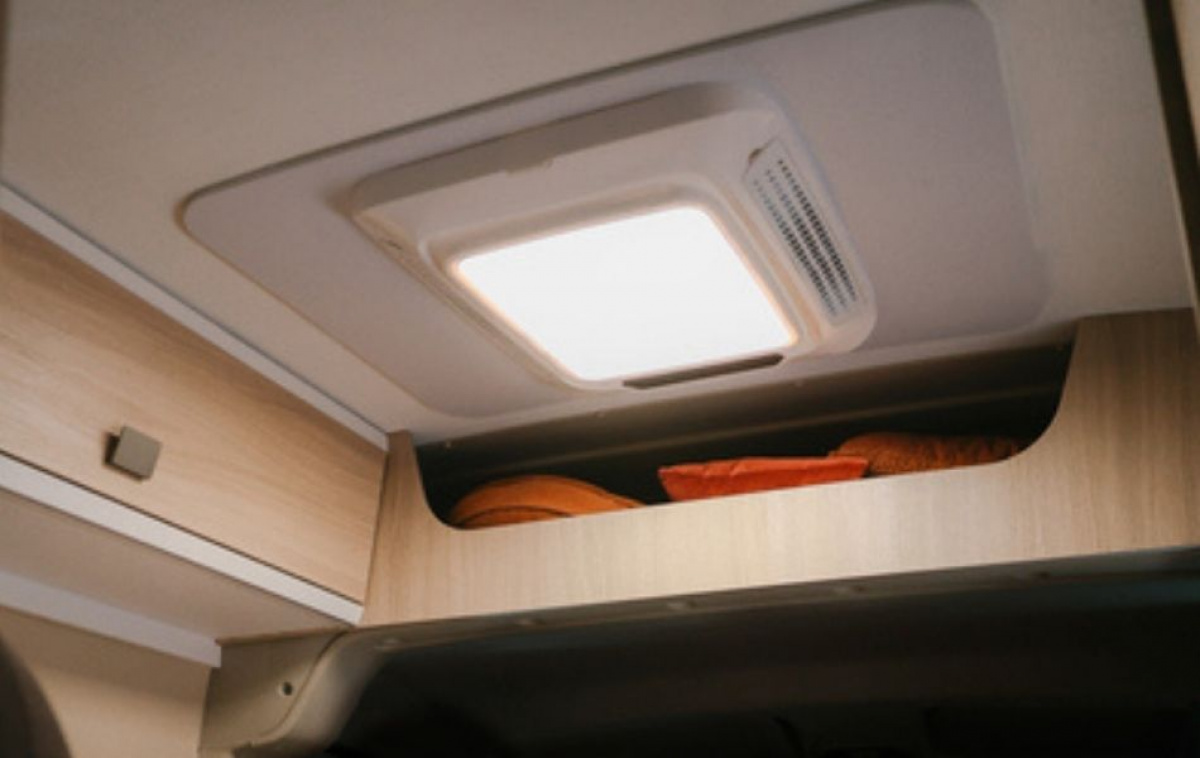 Innerdel Lightbox Till Plein-Aircon AC i gruppen Husvagn & Husbil / Värme, Kyla & Ventilation / AC / Tillbehör Luftkonditionering hos Campingvaruhuset i Norden AB (81012)