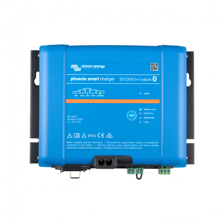Victron Batteriladdare Phoenix Smart IP43 24/25(1+1) 230V i gruppen Husvagn & Husbil / Elektronik / Batterier & Omvandlare / Batteriladdare hos Campingvaruhuset i Norden AB (81212)