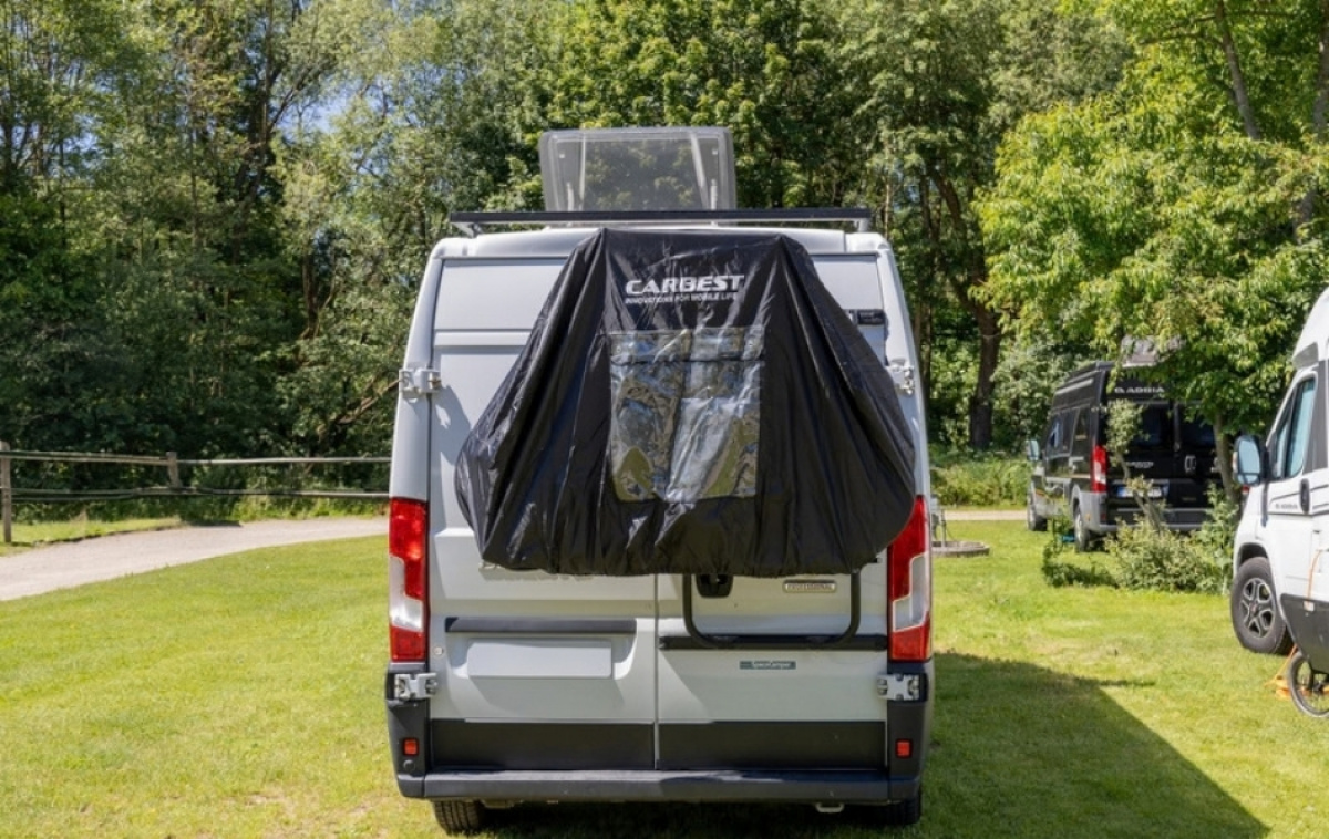 Carbest Bike Cover För 2-3 Cyklar i gruppen Husvagn & Husbil / Chassi / Cykelställ / Tillbehör hos Campingvaruhuset i Norden AB (81308)