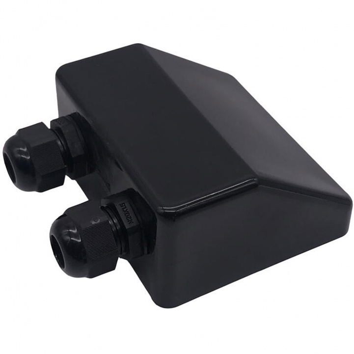 Nordmax Kabelgenomföring Dubbel i gruppen Husvagn & Husbil / Elektronik / Solpaneler / Tillbehör hos Campingvaruhuset i Norden AB (81487)