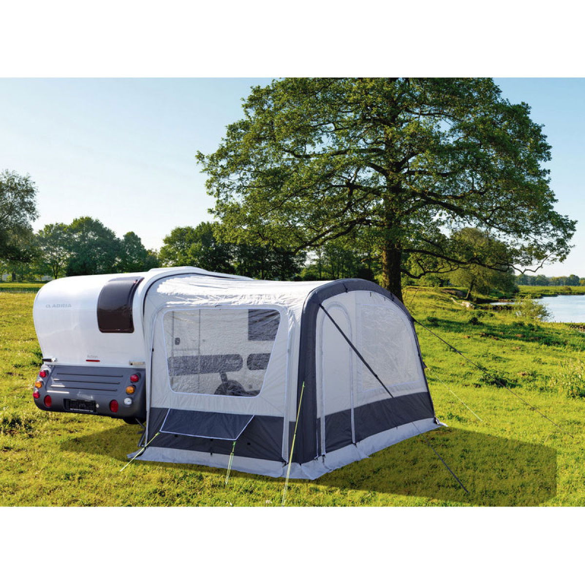 Soltak Adria Action Air 391 - Begagnad i gruppen Fyndhörnan / Begagnat hos Campingvaruhuset i Norden AB (82209)
