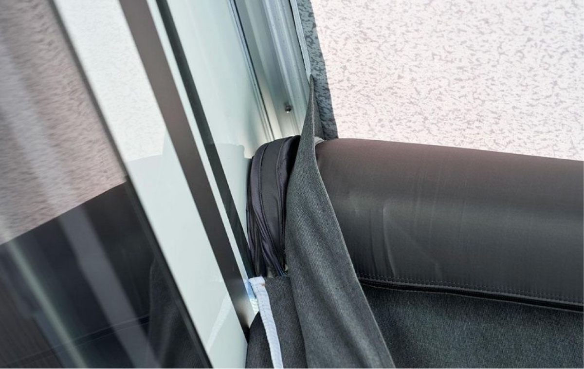 Ventura Lufttält Nova i gruppen Förtält & Markiser / Förtält Husvagn / Lufttält Husvagn / A-måttsanpassade Lufttält Husvagn hos Campingvaruhuset i Norden AB (82483)