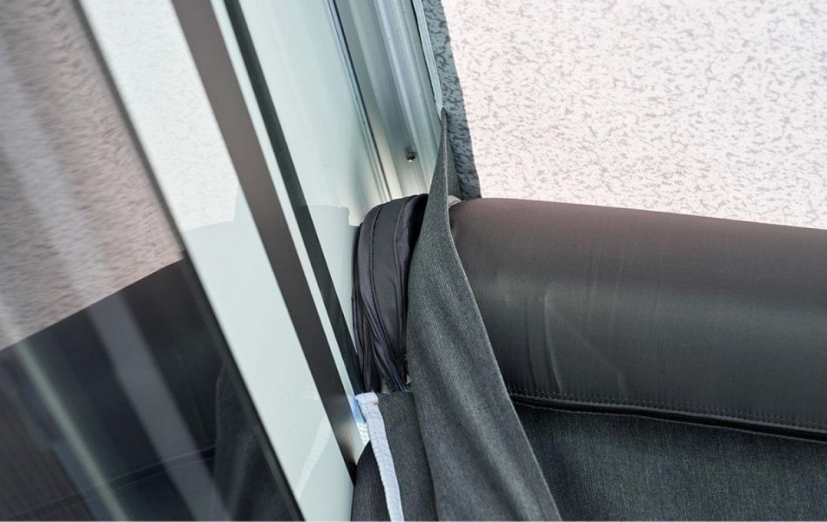 Ventura Lufttält Lux 330 i gruppen Förtält & Markiser / Förtält Husbil / Lufttält Husbil / Ventura Lufttält Husbil hos Campingvaruhuset i Norden AB (82490)