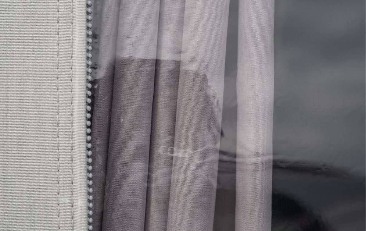 Telta Apex 300 i gruppen Förtält & Markiser / Förtält Husvagn / Lufttält Husvagn / A-måttsanpassade Lufttält Husvagn hos Campingvaruhuset i Norden AB (82502)