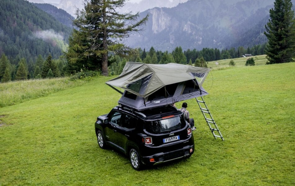 Fiamma Taktält Privacy Moonlight 180 i gruppen Outdoor / Taktält hos Campingvaruhuset i Norden AB (82822)