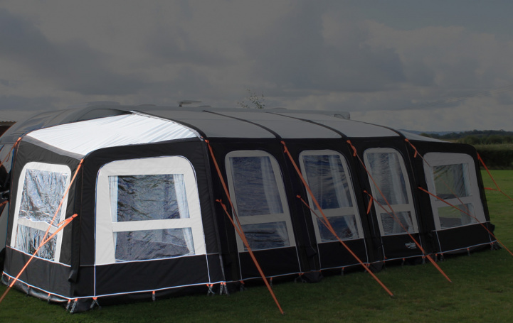 Campella Extension Air Plus 235-250 Vänster - Begagnad i gruppen Fyndhörnan / Begagnat hos Campingvaruhuset i Norden AB (83038)