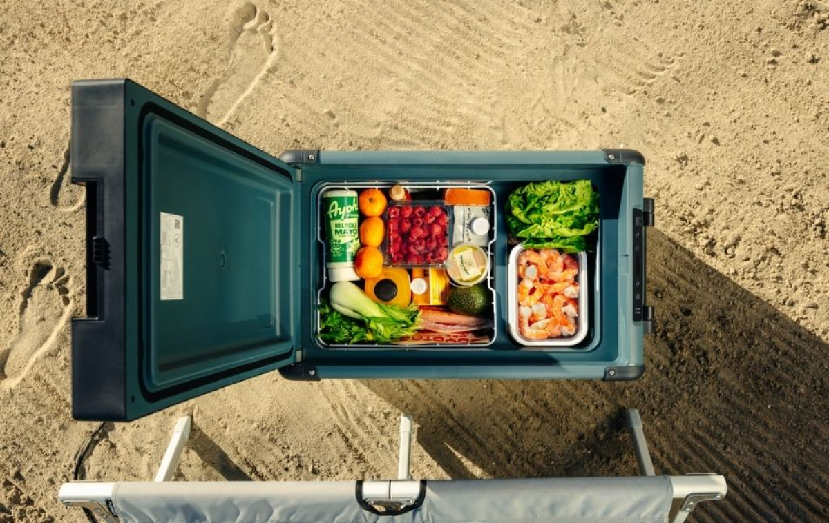 Dometic Kompressorkylbox CFX2 37L i gruppen Husvagn & Husbil / Värme, Kyla & Ventilation / Kylskåp & Kylboxar / Kylboxar hos Campingvaruhuset i Norden AB (83787)