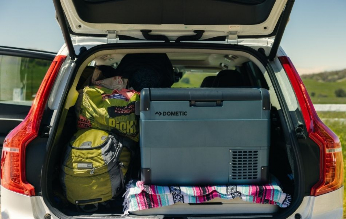 Dometic Kompressorkylbox CFX2 57L i gruppen Husvagn & Husbil / Värme, Kyla & Ventilation / Kylskåp & Kylboxar / Kylboxar hos Campingvaruhuset i Norden AB (83789)