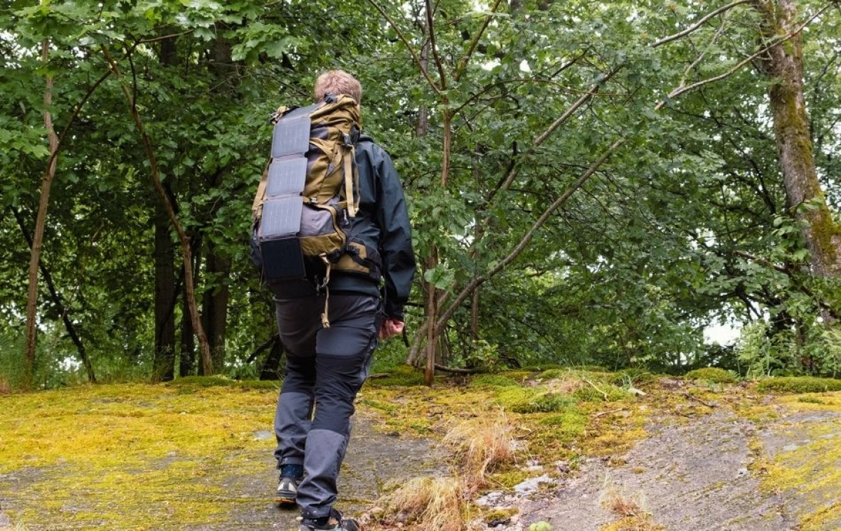 Aqiila Sunbird P21 USB-C 21W Portabel Solcellsladdare i gruppen Husvagn & Husbil / Elektronik / Solpaneler hos Campingvaruhuset i Norden AB (83991)