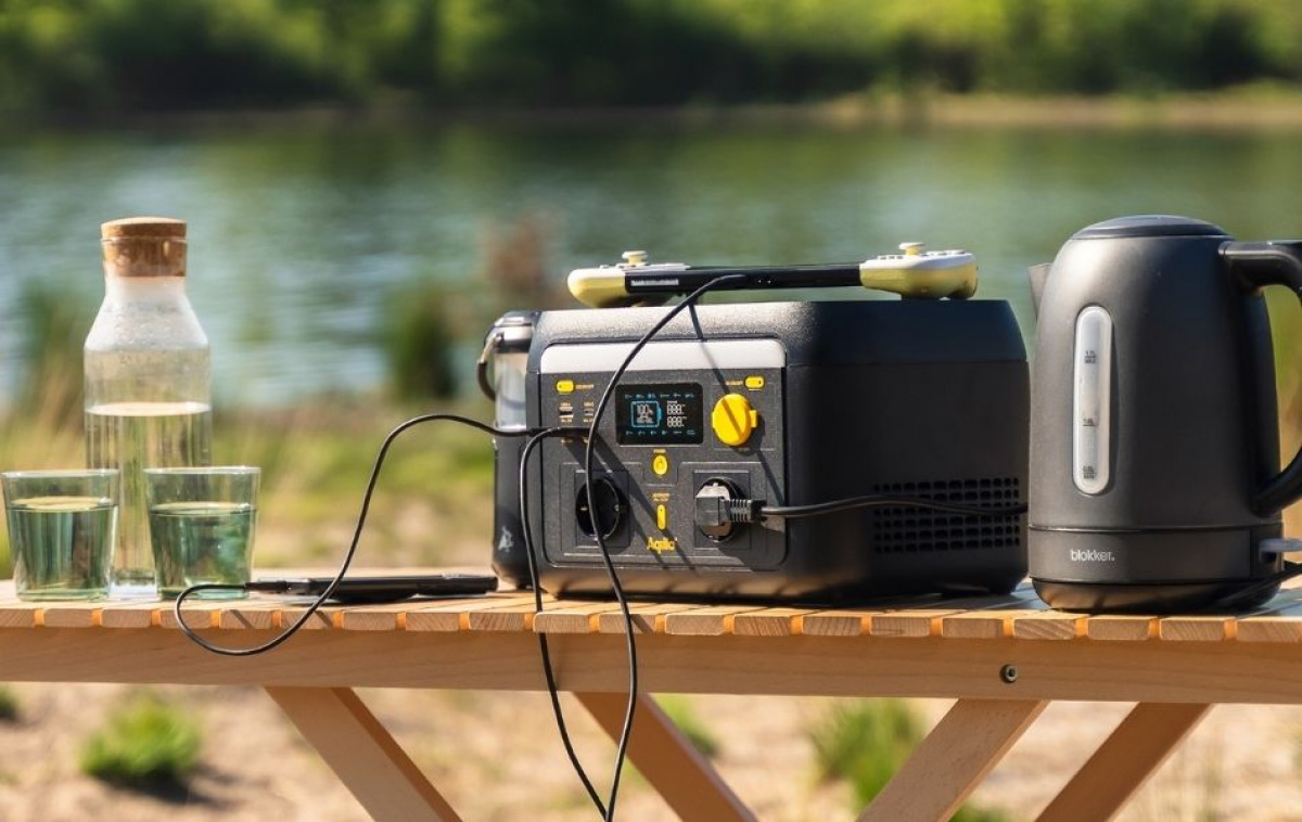 Aqiila Powerbird Powerstation S1000V2 i gruppen Husvagn & Husbil / Elektronik / Elcentraler & Elverk / Elverk hos Campingvaruhuset i Norden AB (83995)