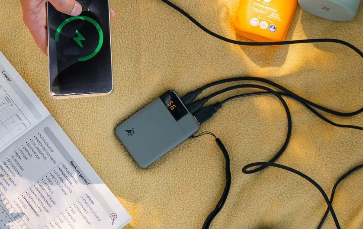 Aqiila Powerbird Powerbank B5 i gruppen Husvagn & Husbil / Elektronik / Smarta Hjälpmedel hos Campingvaruhuset i Norden AB (84014)