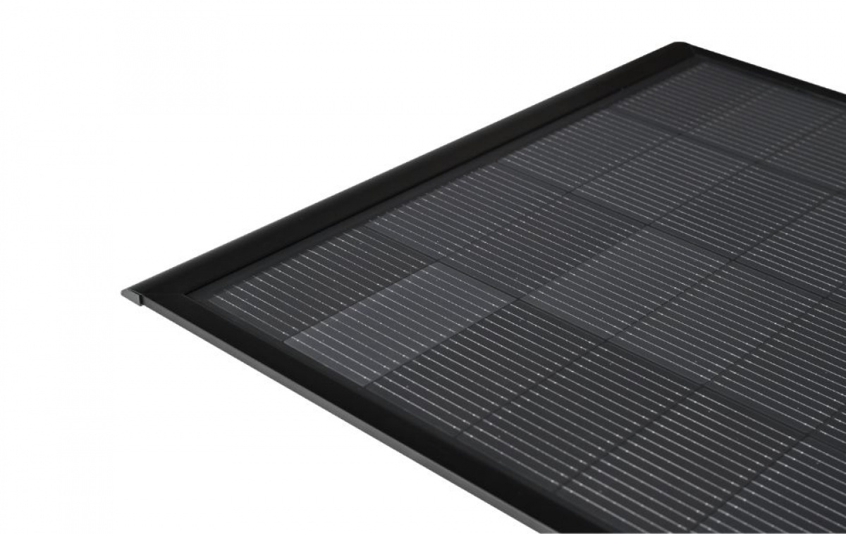 GoCamp Solpanel Premium Shingled Svart 200W i gruppen Husvagn & Husbil / Elektronik / Solpaneler hos Campingvaruhuset i Norden AB (84089)