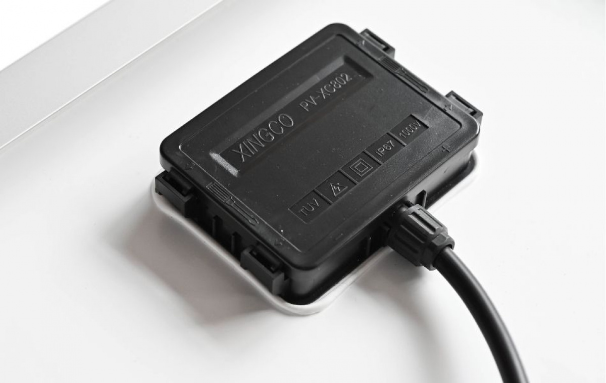 GoCamp Solpanel Shingled 100W i gruppen Husvagn & Husbil / Elektronik / Solpaneler hos Campingvaruhuset i Norden AB (84091)