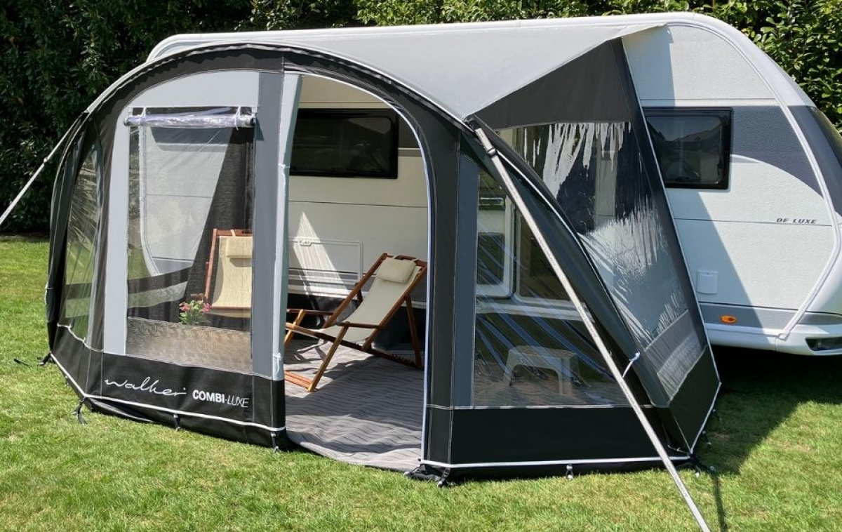 Walker Combi-Luxe 430 i gruppen Förtält & Markiser / Förtält Husvagn / Resetält hos Campingvaruhuset i Norden AB (84272)