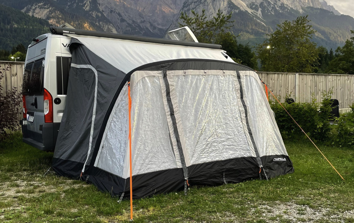 Campella Air 330 - Begagnad i gruppen Fyndhörnan / Begagnat hos Campingvaruhuset i Norden AB (84404)