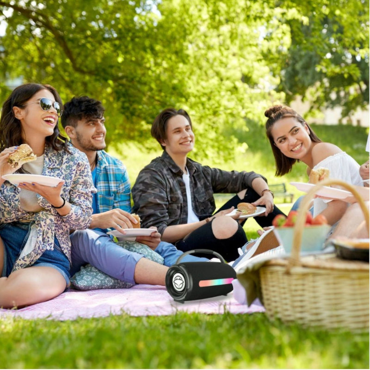 Manta Bluetooth Högtalare 20w i gruppen Husvagn & Husbil / Elektronik / Tv, Bild & Ljud / Högtalare hos Campingvaruhuset i Norden AB (84508)