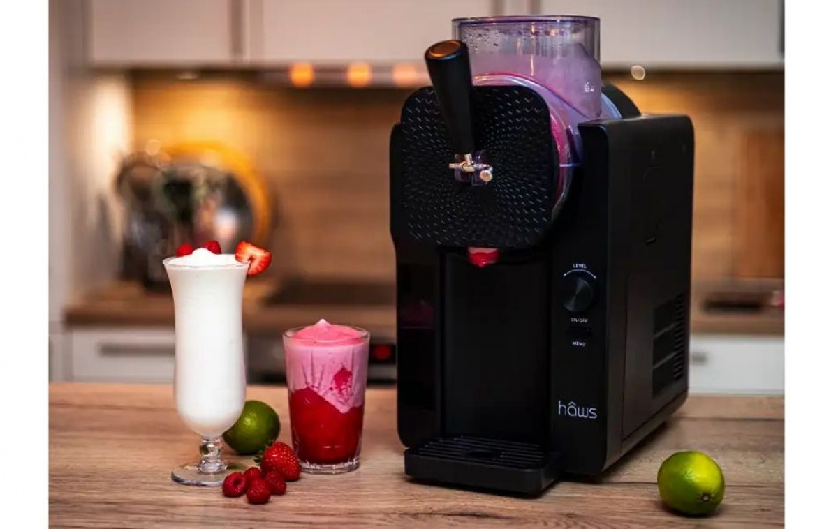 Haws Slush Och Mjukglassmaskin 230v i gruppen Hushåll & Kök / Kökstillbehör / Köksapparater / Övriga Köksapparater hos Campingvaruhuset i Norden AB (84989)