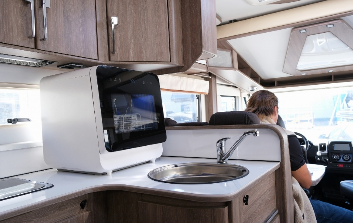 Manta Diskmaskin 230V i gruppen Hushåll & Kök / Kökstillbehör / Köksapparater hos Campingvaruhuset i Norden AB (85003)